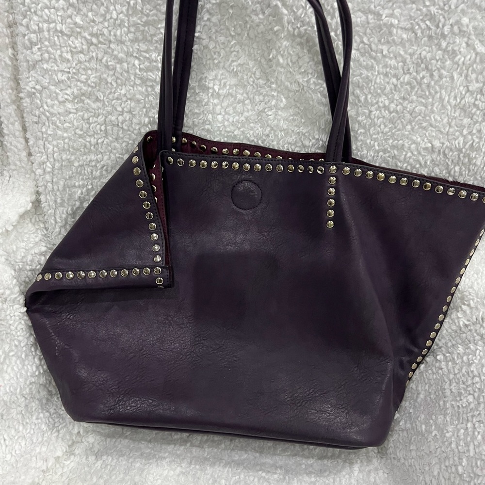 Lily & Ivy dark purple large bag w silver studs zipper pouch inside w 2 pockets